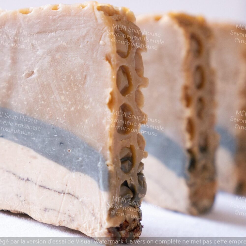 savon curcuma et cire d'abeille