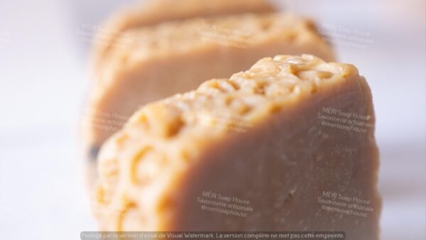 savon curcuma et cire d'abeille
